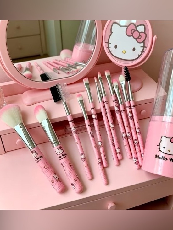 Hello Kitty Other - Sanrio Hello Kitty Set of 11 Makeup Brushes & Holding Canister